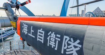 北朝鮮と対峙する日本に必要なのは遺憾の意か?敵基地反撃能力か?=三橋貴明 TungCheung / Shutterstock.com