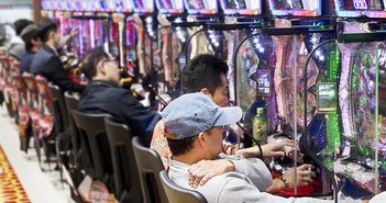 パチンコの出玉規制強化で起こる変化を「シャープレシオ」で理解する=高梨彰 Dziobek / Shutterstock.com