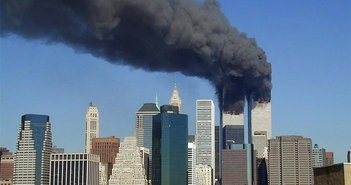 911から16年。仕組まれた国アメリカは「日本の核武装」に舵を切るか?=斎藤満 From Wikimedia Commons